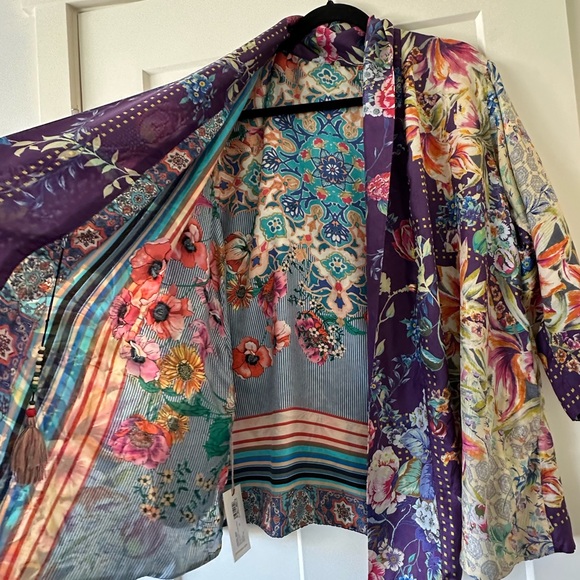 WELLER TOPIARY HUNTER KIMONO by Johnny Was. New with tags, 100% silk - Picture 3 of 12